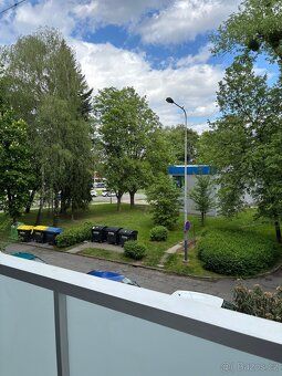 Nabízím k dlouhodobému pronájmu prostorný byt 1+1 s balkonem