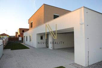 Prodej rodinného domu, hrubé stavby v nově vznikající lokali