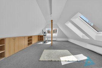 We offer for sale a spacious family house in a quiet and popular part of Nová Paka.