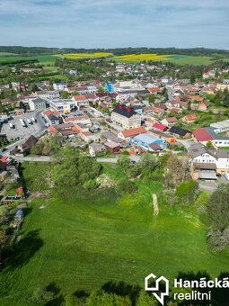 In exclusive representation we offer for sale an exceptionally attractive investment plot of…