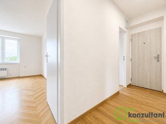 Ev.č. 01119 Nabízíme k pronájmu byt 2+1 o velikosti 56 m² po