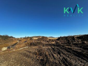 We offer for sale a building plot of land with a total area of 735 m² in