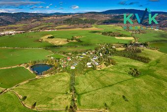 We offer for sale a building plot of land with a total area of 735 m² in