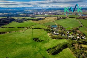 We offer for sale a building plot of land with a total area of 735 m² in