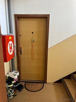 Nabízíme k prodeji prostorný a světlý byt 3+1 o výměře 78 m²