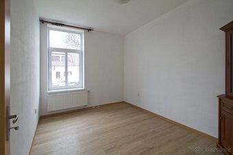 Na pronájem byt o dispozici 2+1 o podlahové ploše 44 m² v Pl