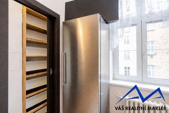 Nabízím Vám ke koupi prostorný byt v osobním vlastnictví o d