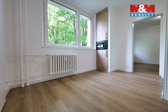 Nabízíme k prodeji prostorný, moderně zrekonstruovaný byt o 