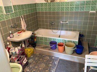 Prodám chalupu v Klení. Okres Český Krumlov. Obec Benešov na