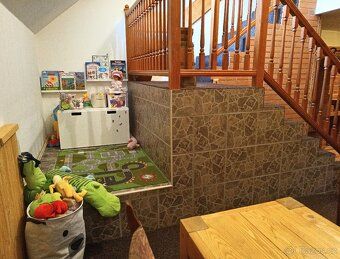 I am offering for sale a half-timbered mountain family house in Čistá in the Krkonoše…