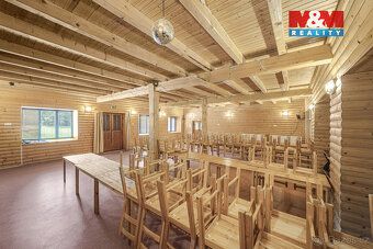 We offer for sale thriving guesthouse Pod Klepáčem, located in the village of Prostřední Lipka…