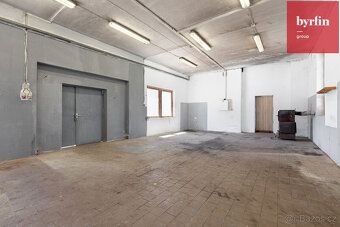 We offer for sale a multifunctional commercial complex, located in the outskirts of Krnov at Lidicka Street.