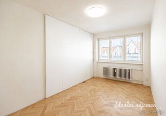 We offer for long-term subletting a beautiful apartment of 2+1 layout in Prague - Vinohrady.