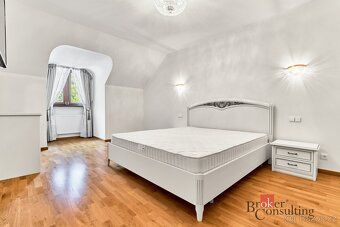 Panoramic apartment with character in the heart of Karlovy VaryOffers