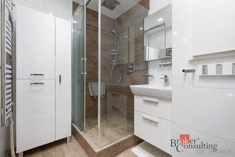 Převod dr. podílu, byty/3+1, 70 m2, Hulvácká 2819/16, 70030 
