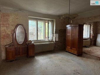 , Nabízíme k prodeji rodinný dům v obci Radnice určený ke ko