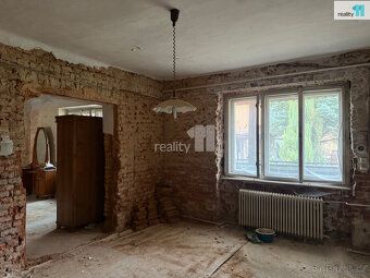 , Nabízíme k prodeji rodinný dům v obci Radnice určený ke ko