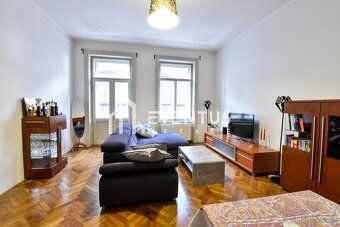 We offer for sale a beautiful exclusive apartment (4+1) measuring