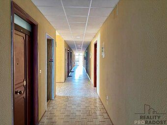 Na samotné přímořské promenádě Montesilvana, doslova několik