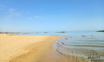 Looking for your dream home near the Adriatic Sea in Zahraničí?