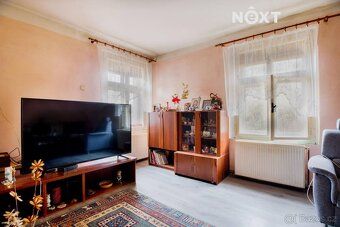 Family house with generous plot of land and view - Konětopy near Pnětluky