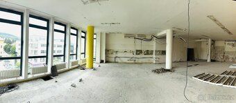 Nabizim k docasnenu pronajmu prostor v centru Zlina. Hruba s