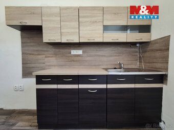 Nabízím k pronájmu byt 2+1 o užitné ploše 50 m² v cihlovém d