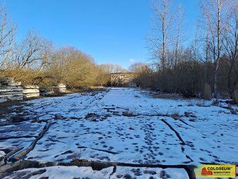 Ref. No. V3380BL043 With the owner's consent we offer for sale commercial land in Uherčice…