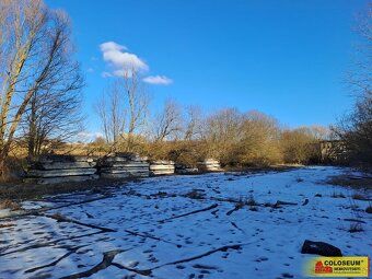 Ref. No. V3380BL043 With the owner's consent we offer for sale commercial land in Uherčice…