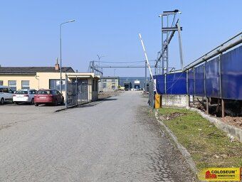 Ev.č. 5431L010 Nabízíme Vám pronájem moderních komerčních ha