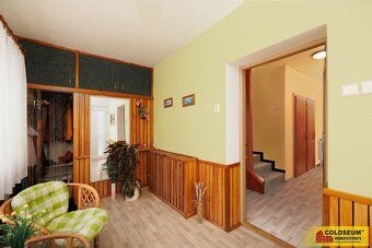 Ev.č. E1431L005 Exkluzivně Vám nabízíme k prodeji patrový ro
