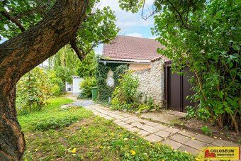 Ref. No. E1348B084 We offer you exclusively for purchase a family house