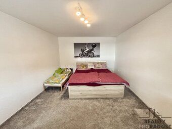 We offer for sale a cozy and practically designed family house in New Village near Litovel
