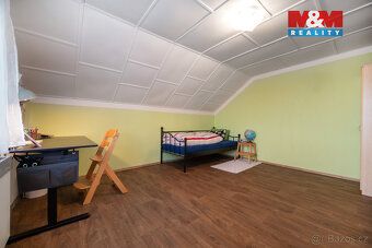 We offer for sale a spacious family house in the village of Stary Maletin