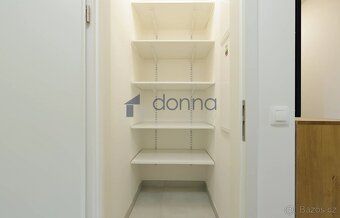 Nabízíme pronájem bytu 3+kk, o ploše 83m2 s velkou rohovou t