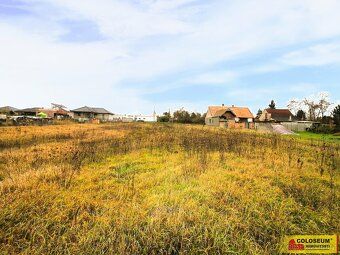 Exclusive offer for sale of unique construction plot No. E3348BC015