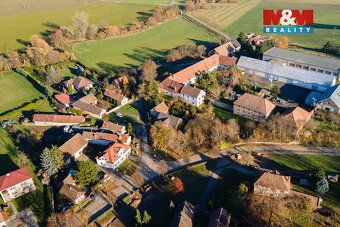 Prodej pozemku o výměře 981 m² v obci Úhřetice v okrese Chru