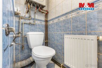 Looking for comfortable living in city center with all civic amenities nearby?