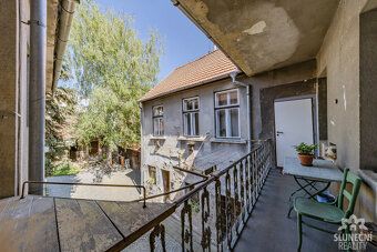 Sale of an investment house in the absolute city center, directly on