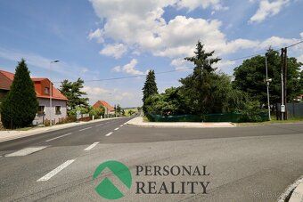 Ref. No. 02398 Looking for a family house in the village to complete according to your own ideas?