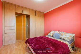 K prodeji nabízíme cihlový byt 3+kk s balkonem, 71m2, ve 4. 