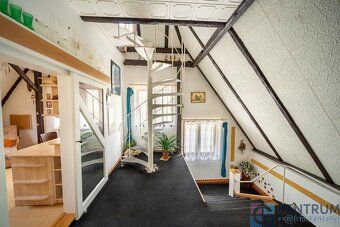 Looking for a spacious house that allows immediate move-in...