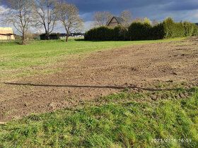 Nabízím k prodeji stavební pozemek o velikosti 1002 m2, v ob