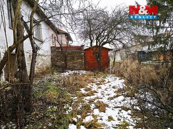 Nabízíme k prodeji rodinný dům o dispozici 1+kk s užitnou pl