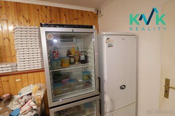 Nabízíme Vám k dlouhodobému pronájmu zařízenou restauraci v 