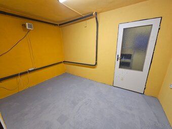 Sale of family house with 4+1 layout, usable area 150 sqm, situated on separate plot measuring 538 sqm.