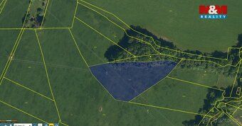 We offer field - arable land with part of small forest, parcel number 738/39, cadastral district
