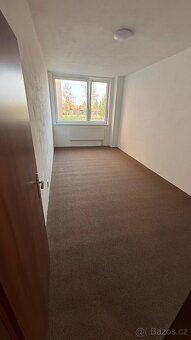 Spacious one-room apartment available. Very quiet part of town.