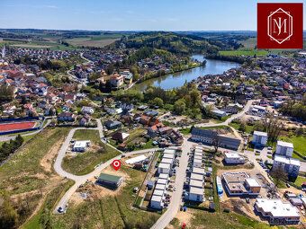 Nabízíme k prodeji stavební parcelu v nově zastavované části