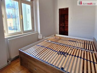+popl. 3500, + elektrická energie a internet + provize RK, p